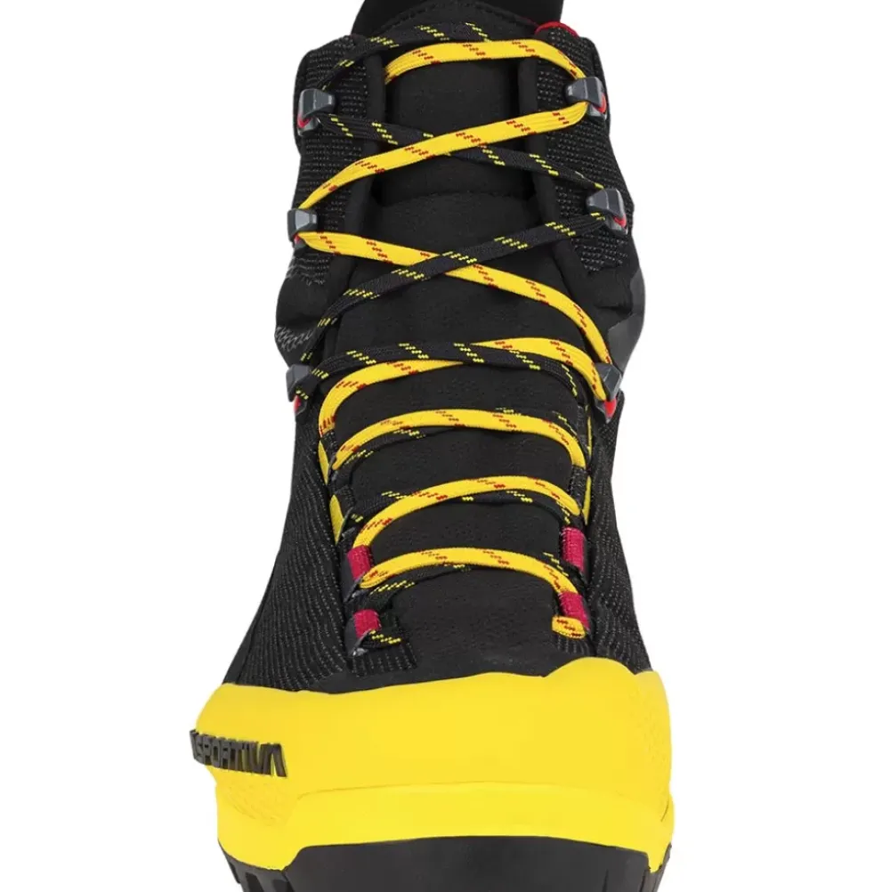 La Sportiva Mountaineering^AEQUILIBRIUM ST GTX Black/Yellow